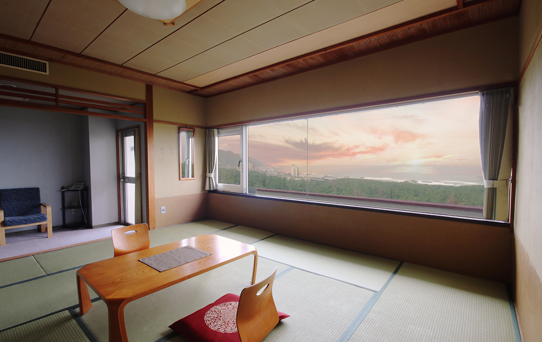 湯野浜温泉のホテルの眺望「日本海」ルーム